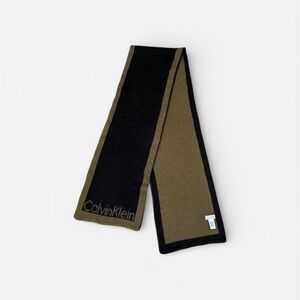 Calvin Klein men’s scarf